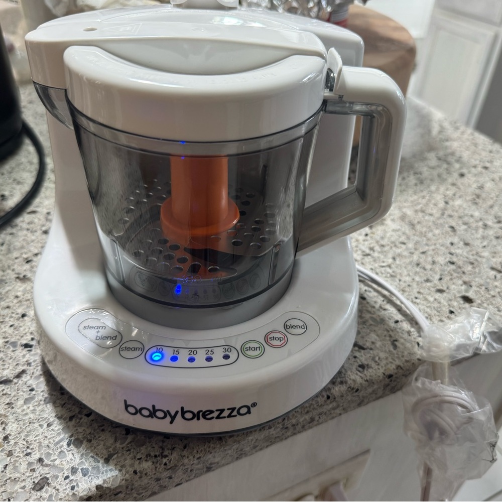 Baby Brezza Food Maker - Picture 6 of 7